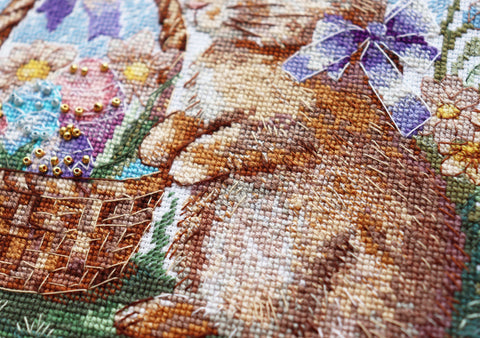 Easter Animal Cross Stitch Kit, Abris Art Deco Scenes, 18ct White Canvas, 19x19 cm, 32 Thread Colors, Detailed Design