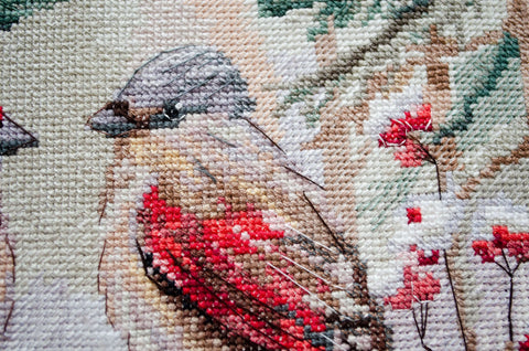 Winter Cross Stitch Kit, Decorative Scene, 14 Count White Aida, 25x25 cm, 29 Thread Colors, Abris Art
