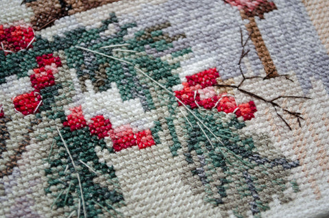 Winter Cross Stitch Kit, Decorative Scene, 14 Count White Aida, 25x25 cm, 29 Thread Colors, Abris Art