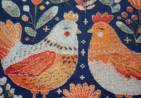 Cross Stitch Kit, Best Chicken Friends Scene, Abris Art, 23 x 23 cm, 14-Count Dark Blue Fabric, 22 Colors
