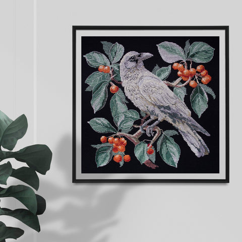 Cross Stitch Kit Animal Design, 14 Count Black Canvas, 29 x 29 cm, 26 Colors, Abris Art “Kita grožybė” Deco Scenes