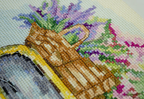Cross Stitch Kit, Provence Landscape, 14 Count Ecru Canvas, 50 Thread Colors, 19 x 22 cm, Abris Art AAH-276