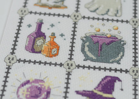 Cross Stitch Kit Witchcraft for Beginners, 14 Count White Canvas, 21 x 23 cm, 10 Colors, Abris Art