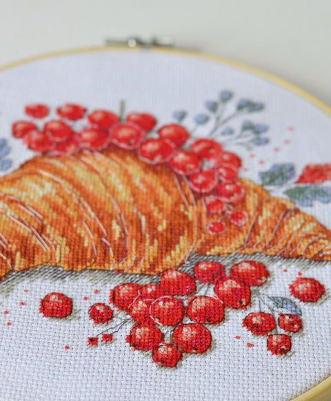 Cross-Stitch Kit, Red Currants and Croissant Still Life, 20x20 cm, Abris Art, 14 Count White Canvas, 18 Colors