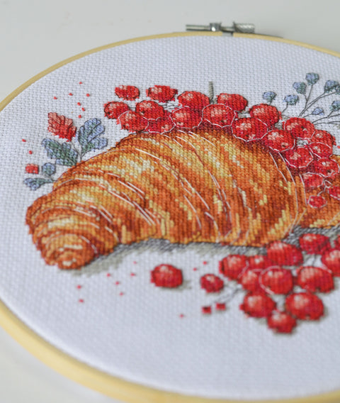 Cross-Stitch Kit, Red Currants and Croissant Still Life, 20x20 cm, Abris Art, 14 Count White Canvas, 18 Colors
