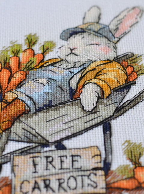 Animal-Themed Cross Stitch Kit with Carrots, Abris Art, 20 x 18 cm, 14 Count White Canvas, 30 Thread Colors