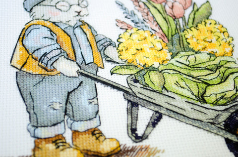 Cross Stitch Embroidery Kit, Harvest Day Animal Scene, Abris Art, 18×21 cm, 14 Count White Canvas, 32 Colors