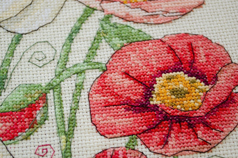 Blooming Poppies Cross Stitch Kit, 30 x 30 cm, Abris Art, 14 Count Ecru Canvas, 37 Thread Colors