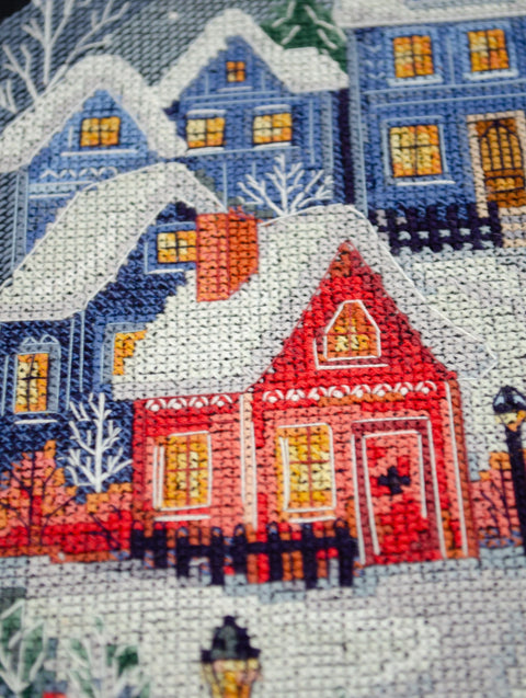Christmas Cross Stitch Kit, 14 Count Black Aida Canvas, 28 Colors, 19x26 cm, Abris Art, Winter Holiday Design