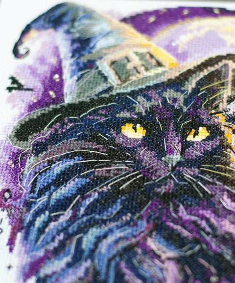 Cross Stitch Kit “Shadows of Magic” Animal Design, 20x20 cm, Abris Art, 14 Count White Canvas, 30 Thread Colors