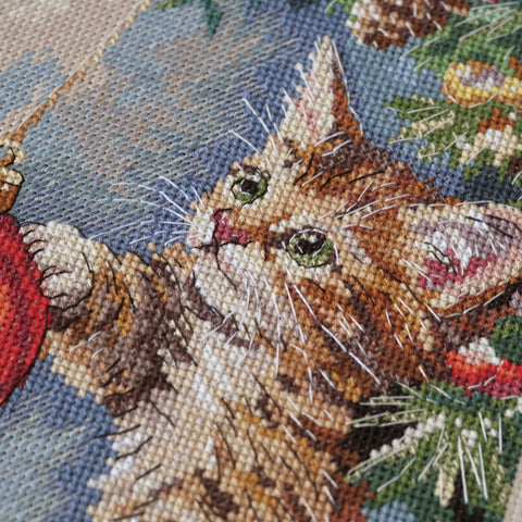 Cross Stitch Kit Abris Art Animal Theme, 17×22 cm, Zweigart Aida 14 Count, 37 Colors, Cotton Embroidery Floss