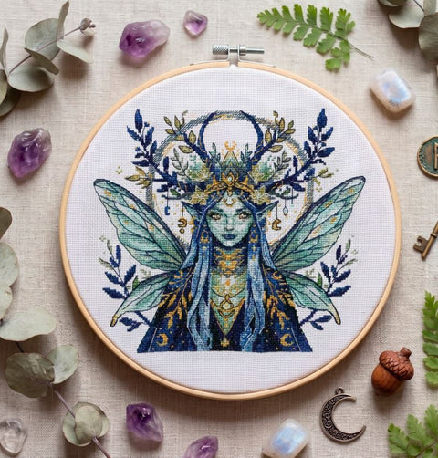 Cross Stitch Embroidery Kit Elf of the Starry Forest, Abris Art, 18 x 17 cm, Zweigart Aida 18 ct, 23 Colors, Gold Metallic Thread