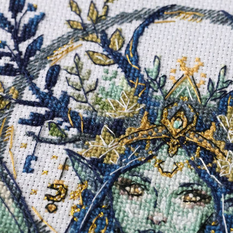 Cross Stitch Embroidery Kit Elf of the Starry Forest, Abris Art, 18 x 17 cm, Zweigart Aida 18 ct, 23 Colors, Gold Metallic Thread