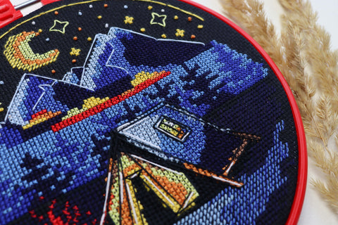 Cross Stitch Kit with Hoop, Campfire Design, Abris Art, 17 x 17 cm, Black Canvas, 12-Color Embroidery Floss