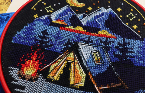 Cross Stitch Kit with Hoop, Campfire Design, Abris Art, 17 x 17 cm, Black Canvas, 12-Color Embroidery Floss