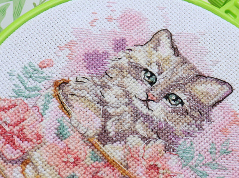Cat Tea Party Cross Stitch Kit with Hoop, Abris Art, 14 Count Canvas, 17 x 17 cm, 19 Colors, Beginner Embroidery Kit
