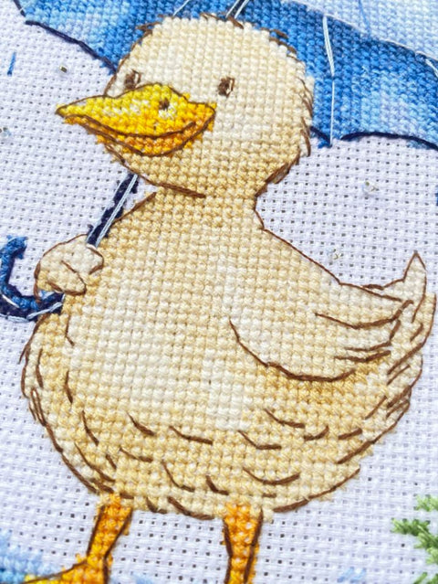 Duckling Cross Stitch Kit with Beads, 15 x 15 cm Aida 14 Count, Abris Art Embroidery Set