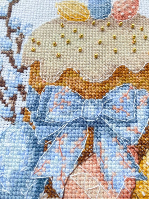 Easter Cross Stitch Kit, 15 x 15 cm Finished Design, Abris Art, White Aida 14 Count, 19-Color Floss, Hoop, Beads & Needles