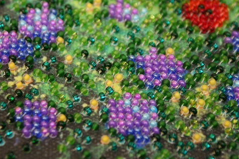 Mini Bead Embroidery Kit, Wildflower Meadow Design, 15 x 15 cm, Abris Art Canvas, 2,000 Beads, 13 Colors