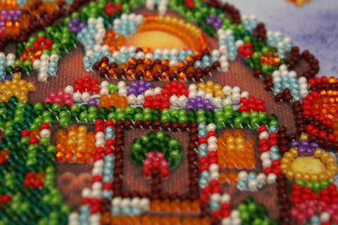 Mini Bead Embroidery Kit, Gingerbread House 15x15 cm, 1947 Beads, 13 Colors, Canvas, Abris Art, Christmas Decor