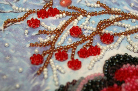 Mini Bead Embroidery Kit with Animal Motif, Warmth Together, 15x15 cm, Abris Art, 12 Colors, 2018 Beads