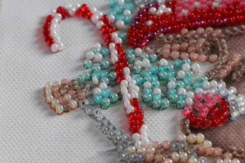 Mini Bead Embroidery Kit Winter Magic, Abris Art, 15 x 15 cm Canvas, 1556 Beads in 13 Colors, Winter Fairy Tale Theme