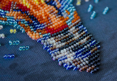Mini Bead Embroidery Kit Bring the Light, 15 x 15 cm, Abris Art, 1,736 Beads, 14 Colors, Printed Canvas