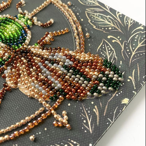 Mini Bead Embroidery Kit with Animal Motifs, Abris Art Nature Theme, 15x15 cm Printed Canvas, 13 Colors, 1517 Beads
