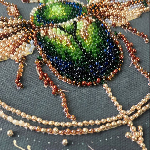 Mini Bead Embroidery Kit with Animal Motifs, Abris Art Nature Theme, 15x15 cm Printed Canvas, 13 Colors, 1517 Beads