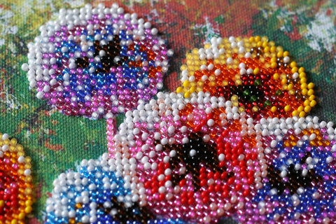 Bead Embroidery Kit, Multicolor Flower Design, Abris Art, 3508 Beads in 19 Colors, 20 x 20 cm Finished Size