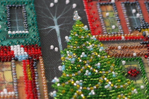 Bead Embroidery Kit, Winter Fairy Tale Christmas Village Design, Abris Art, 20x20 cm, 17 Colors, 3711 Beads