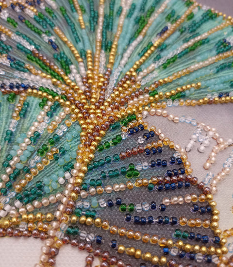 Bead Embroidery Kit with Emerald Leaf Design, 20 x 20 cm, 10 Colors, 3005 Beads, Abris Art, Deco Style