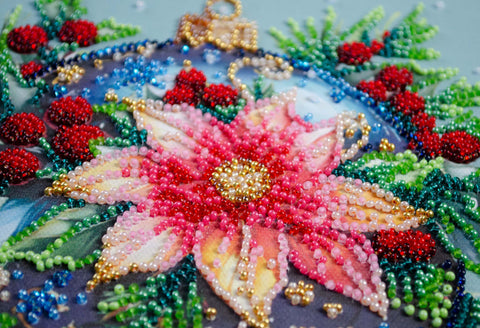 Christmas Bead Embroidery Kit, 20x20 cm – Abris Art Christmas Shine, 17 Colors, 2789 Beads