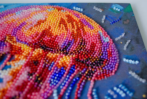 Bead Embroidery Kit with Animal Design, Dangerous Grace, Abris Art, 20x20 cm, 19 Colors, 3308 Beads, Intermediate to Advanced DIY Craft