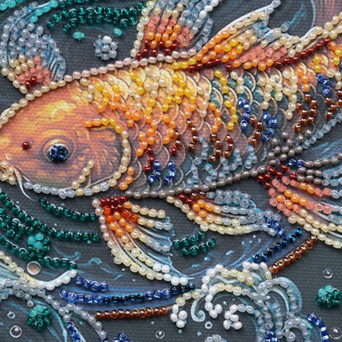 Bead Embroidery Kit Dancing Among the Waves, 20x20 cm Canvas, 3643 Beads, 19 Colors, Abris Art Animal Design