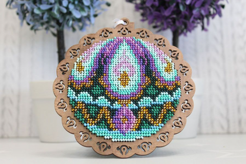 Peacock Bead Embroidery Kit on Wooden Base, Multicolor Glass Beads, MP Studia DIY Craft Project for Beginners and Advanced Crafters