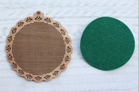 Peacock Bead Embroidery Kit on Wooden Base, Multicolor Glass Beads, MP Studia DIY Craft Project for Beginners and Advanced Crafters
