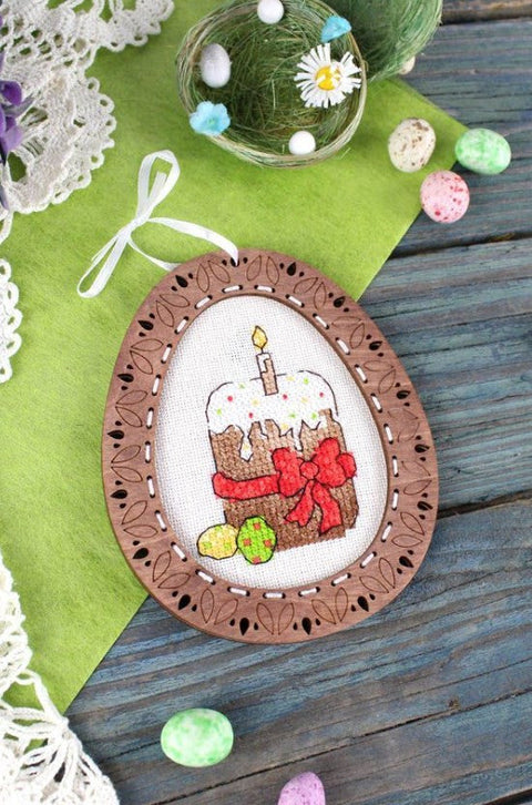 Easter Cross Stitch Kit on Perforated Wooden Base, Miniature Design, MP Studia, Cotton Floss, Needle and Pattern Included