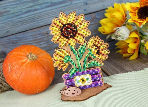 Sunflower Bead Embroidery Kit on Wooden Base, MP Studia, Glass Beads, Plywood Craft Decor, Beginner-Friendly DIY Set