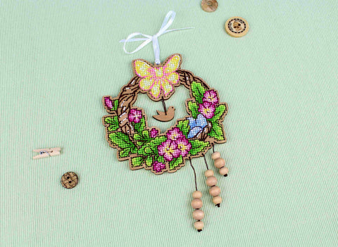 Easter Wreath Cross Stitch Kit on Wooden Base, 12×12 cm, MP Studia DIY Craft Set for Home Decor