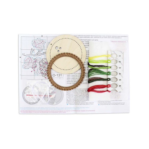 Cross Stitch Kit on Wood, Summer Currants Design, MP Studia, 10x10 cm, Beginner-Friendly Embroidery Project