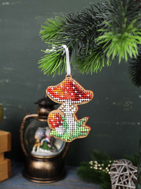 Christmas Cross Stitch Ornament Kit on Perforated Wood, Mushroom Design, 7 x 5 cm, MP Studia, Preciosa Beads