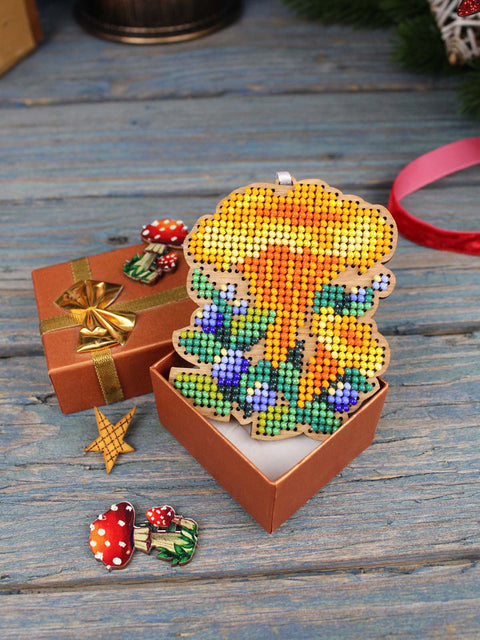 Christmas Cross Stitch Ornament Kit with Chanterelle Mushroom Design, Wooden Base 8 x 6 cm, Preciosa Beads, MP Studia