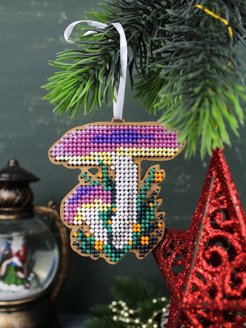Christmas Cross Stitch Kit on Wood, Mushroom and Plant Design, 8x7 cm Tree Ornament, MP Studia DIY Craft Set
