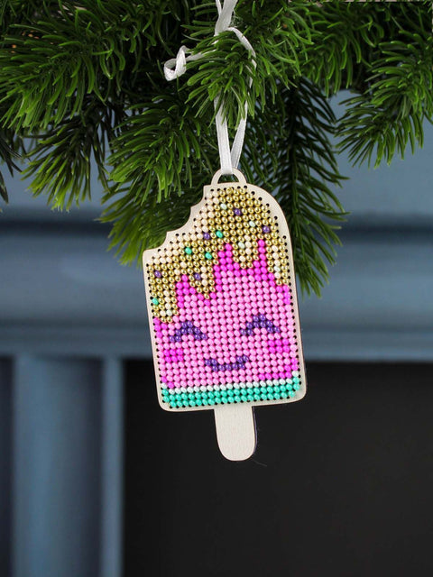 Cross Stitch Kit on Wooden Base, Ice Cream Design, 9x5 cm, Preciosa Beads, MP Studia Embroidery Kit