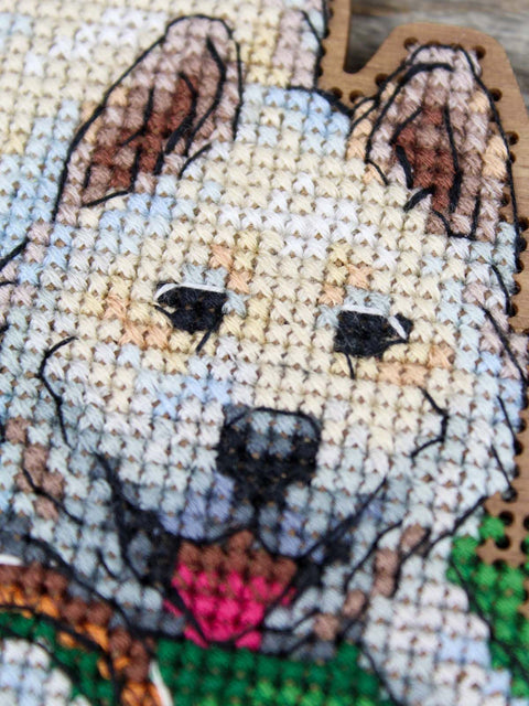 Shiba Inu Cross Stitch Embroidery Kit on Perforated Wood, 17×12 cm, MP Studia, Stand, Threads and Needle