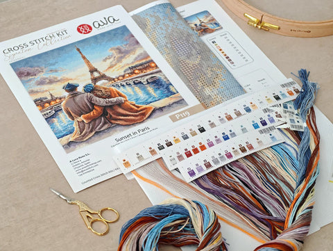 Paris Sunset Cross Stitch Kit, City Scene with People, Zweigart Aida 16 ct Canvas, 28.57 cm Square, AVA Stitch