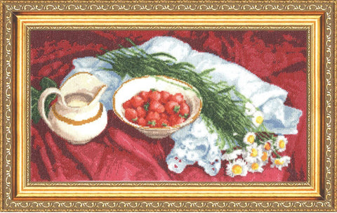 SM010 Strawberry with cream Cross Stitch Kit from Golden Fleece