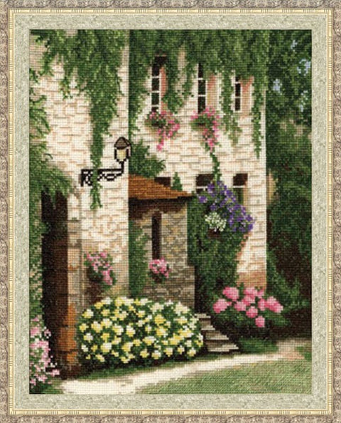 DL014 Emerald Lace Cross Stitch Kit from Golden Fleece