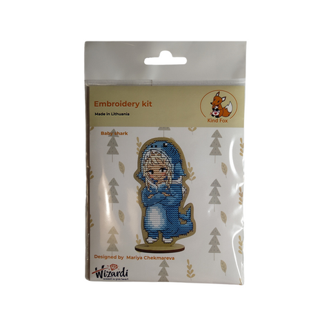 Baby Shark Cross Stitch Kit, 6 x 11 cm Embroidery Project with Cotton Floss, Wooden Base and Felt Backing, Kind Fox by Wizardi